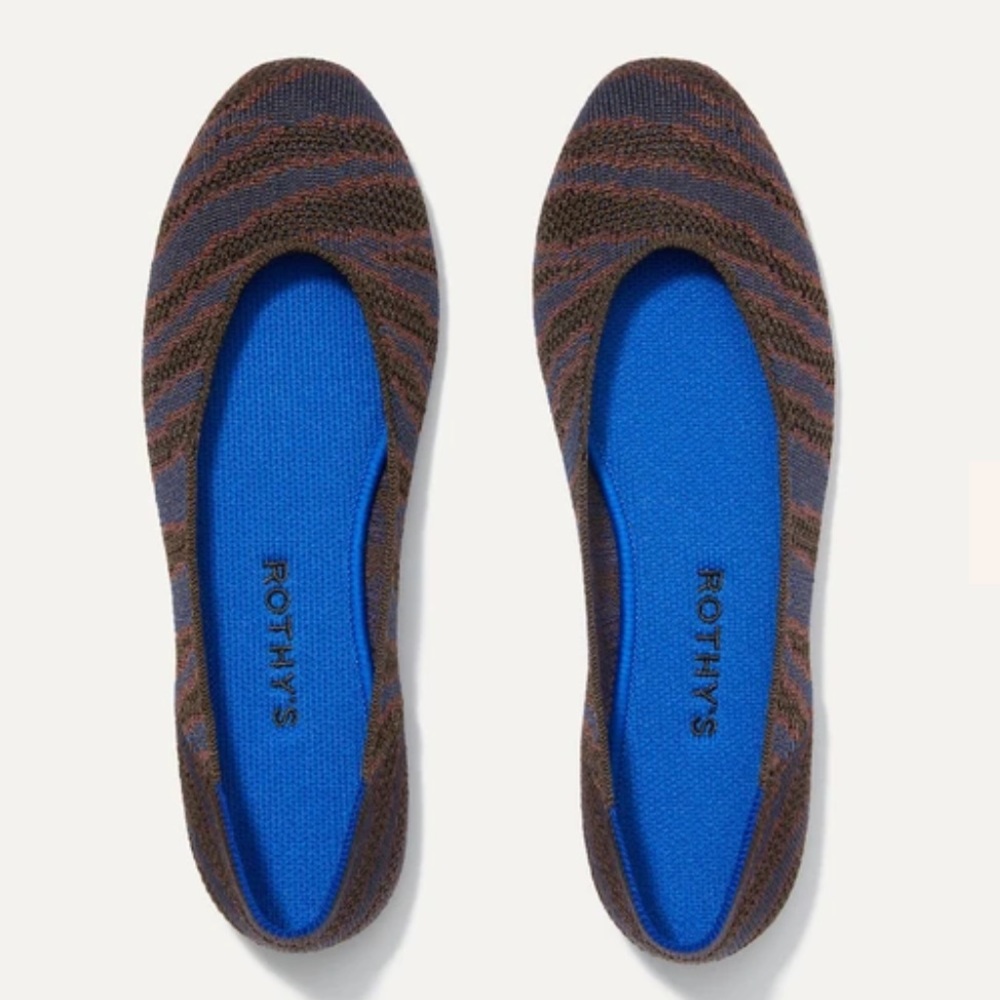 NWT Rothy’s square flats